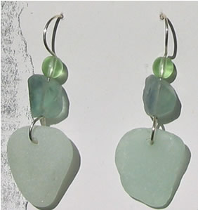 Flourite and light green french hooks
